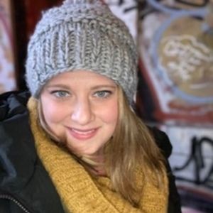 Meet your Posher, Lauren